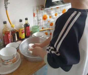 东方帮妈妈做家务的收获有哪些？